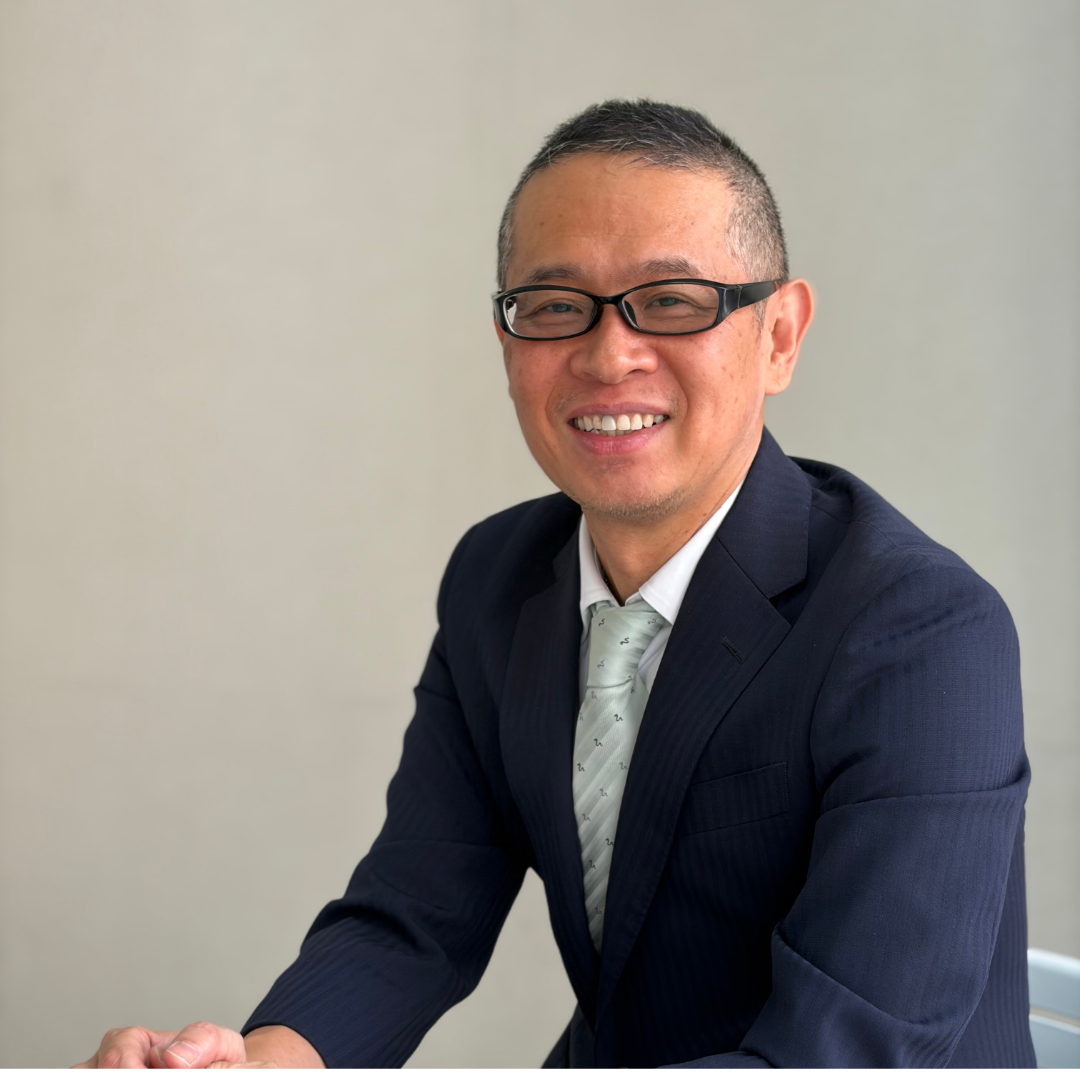 公認会計士・税理士　松岡洋史の顔写真